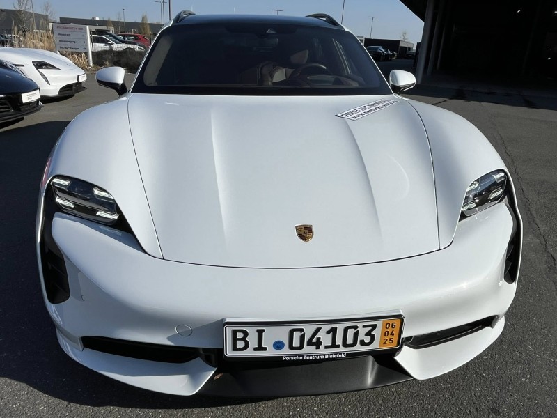 Porsche Taycan Turbo Sport Turismo. Autorizovaný prodejce Porsche, záruka Porsche,  odpočet DPH  | Dovoz aut z Německa